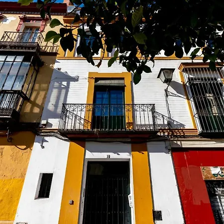 Atico Con Terraza San Juan De La Palma Apartment Seville Exterior photo